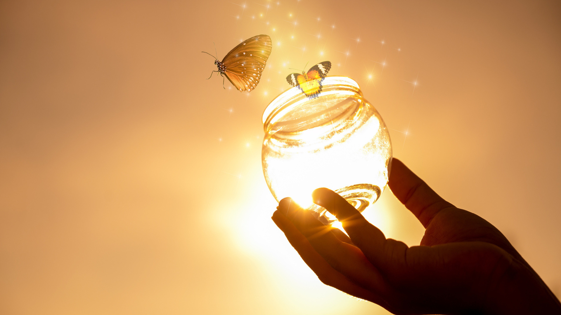 Symbolic image representing solitude and reflection on the balance between freedom and loneliness.